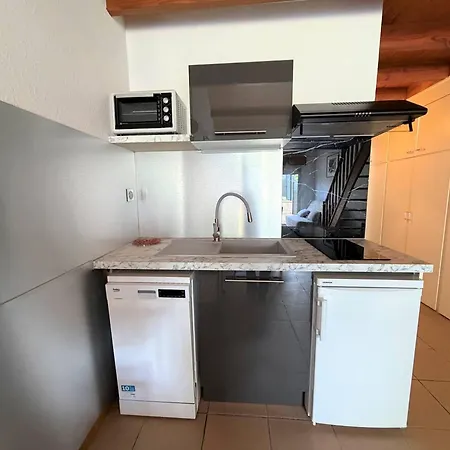 Casa vacanze Maison Rénovée 1 étoile Avec Jardin, 4 Couchages - Fr-1-738-49 Saint-Georges-de-Didonne